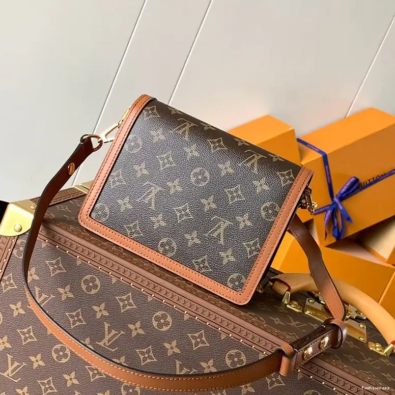 Fashionrepsfam ru Bags LV 2409YA0069 0517